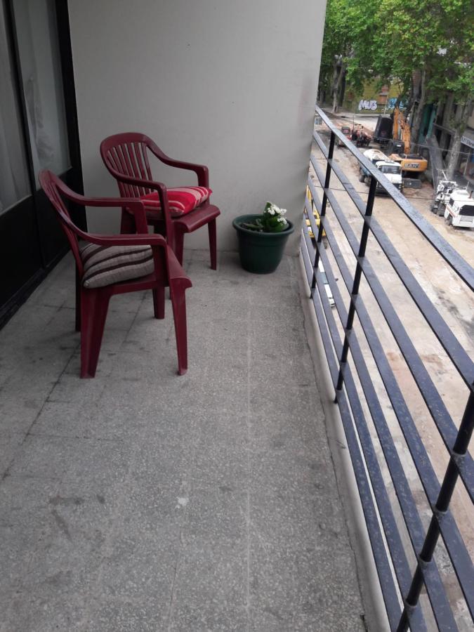 Aurora Familiar Apartment มอนเตวิเดโอ ภายนอก รูปภาพ